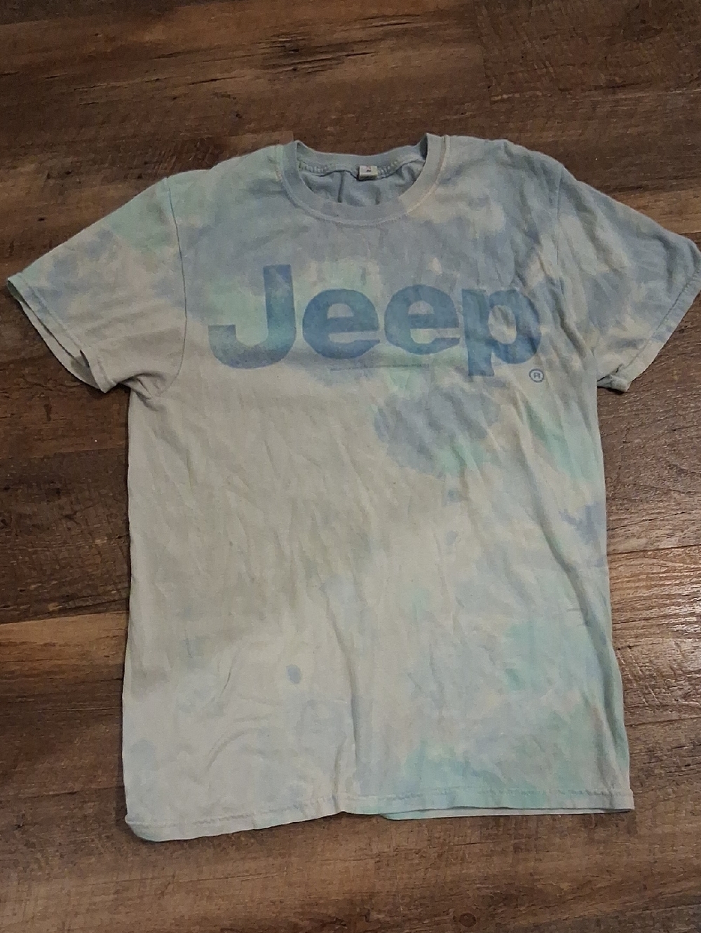 Jeep Logo Tie-Dye Tee - Pale Blue & Mint